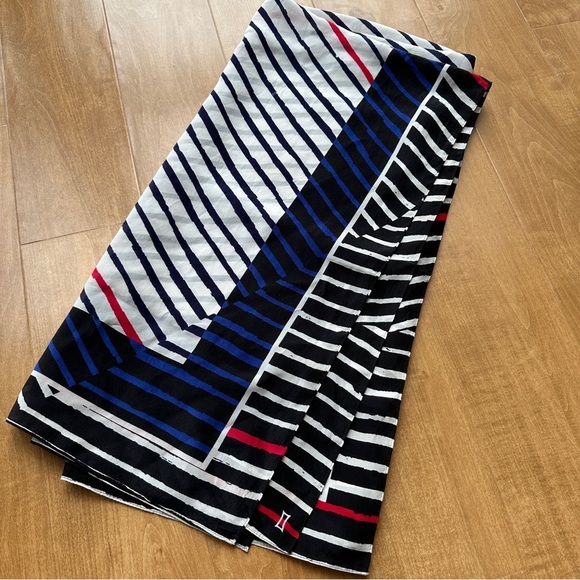 Parisian Inspired Rectangle Fashion Scarf, Women’s Purse Scarf, Blue/White/Red - Picture 3 of 13